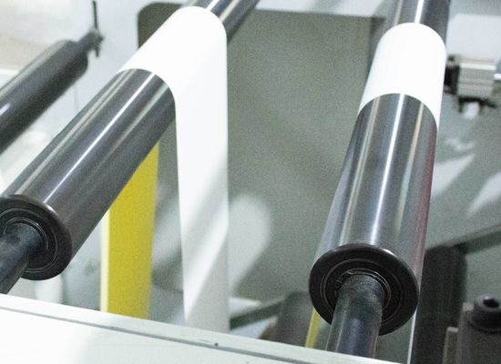 قیمت خوب کاغذ درخشان جامبو چاپ کاغذ رول گرم ذوب چسب طبیعی چسبناک آنلاین