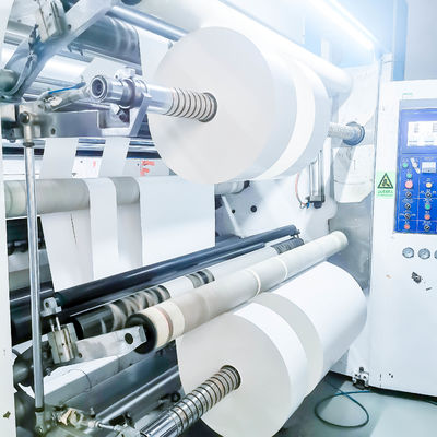 قیمت خوب برچسب رولی کاغذی پوشیده با چسب قابل جابجایی 80u ضخامت سطح چسب آنلاین